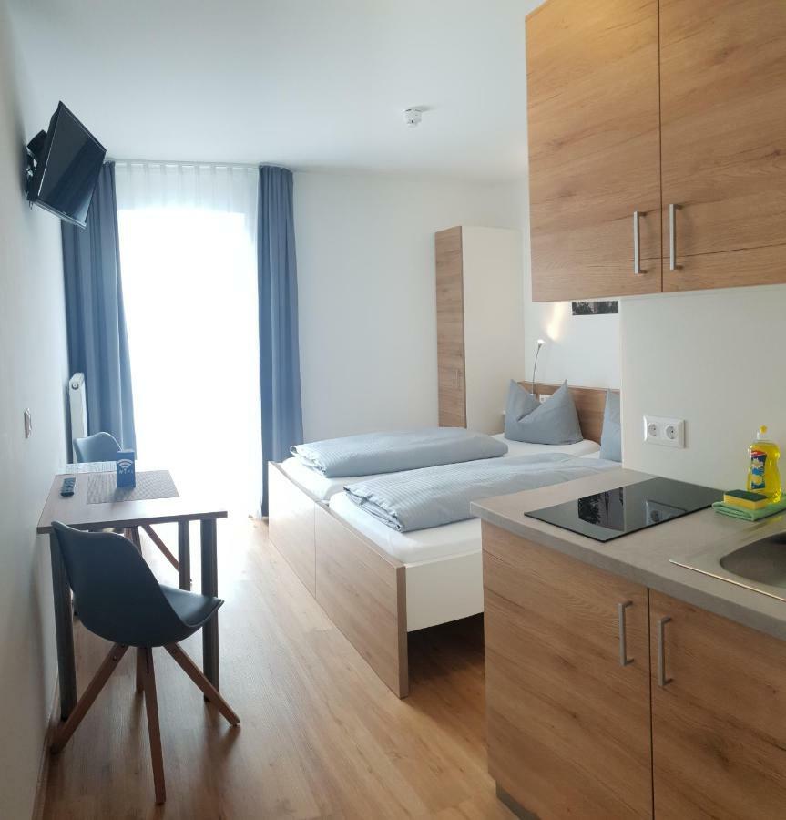 Easy Sleep Apartmenthotel Эргольдинг Экстерьер фото